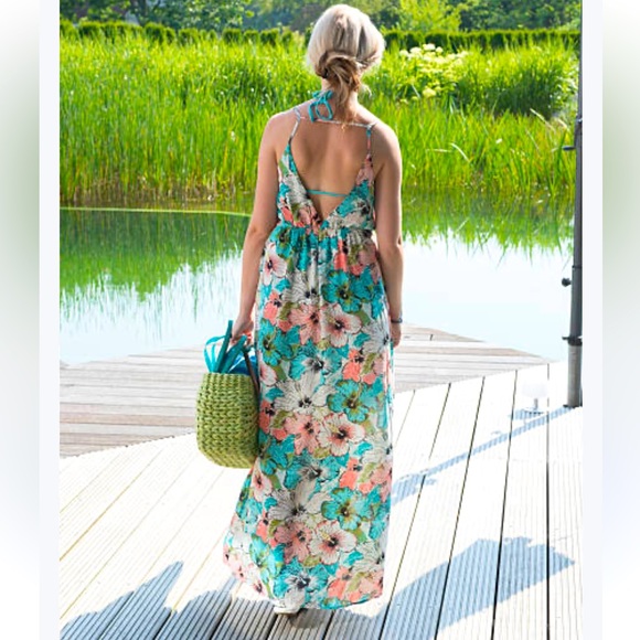 NWOT H&M Floral Hibiscus Backless Maxi Dress size 4 - Picture 2 of 10